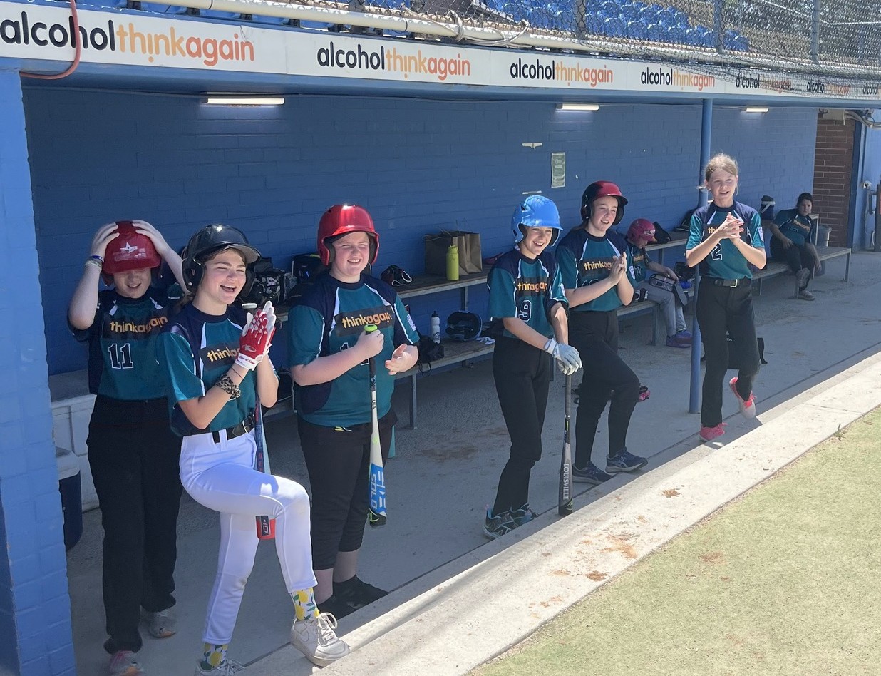 girls machine pitch